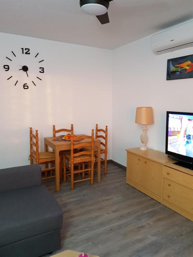 Torrevieja, La Mata 1 Bedroom Apartment Екстериор снимка